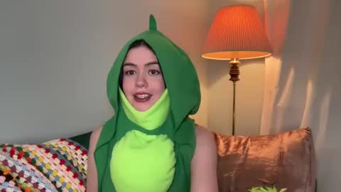 Little Sugar Pea  online show from 01-12-25, 03:49