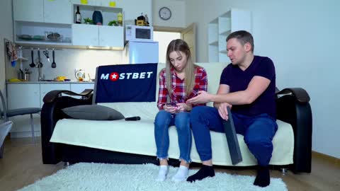 Snapshot of littlesweettifany chatting on 12-24-24, 09:17 Little Tifany online show from 12-24-24, 09:17