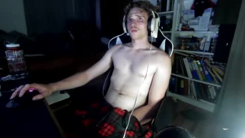 littleswitchb online show from 07-14-26, 05:12