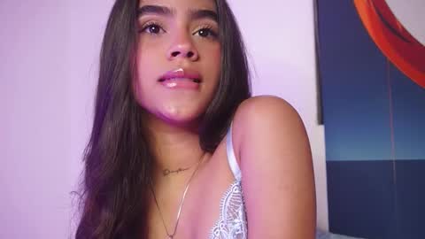 Snapshot of littletammy_ chatting on 11-30-25, 02:43 littletammy_ online show from 11-30-25, 02:43