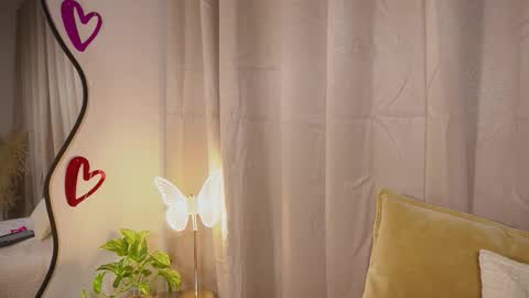 Snapshot of littletammy_ chatting on 02-07-26, 04:00 littletammy_ online show from 02-07-26, 04:00