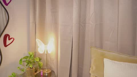 Snapshot of littletammy_ chatting on 03-08-26, 04:55 littletammy_ online show from 03-08-26, 04:55