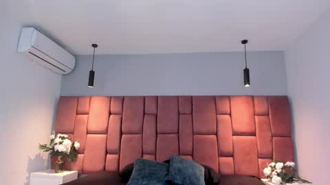 littlevaale online show from 10-17-25, 11:24