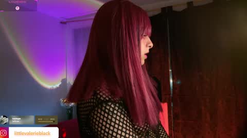 Snapshot of littlevalerie chatting on 05-02-26, 09:36 Valerie online show from 05-02-26, 09:36