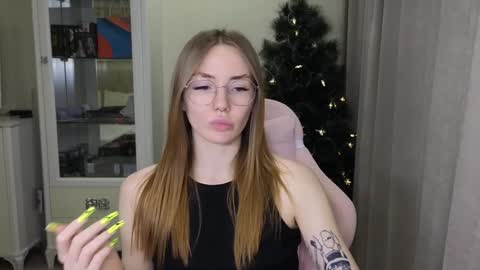 Eliana online show from 12-12-24, 02:22