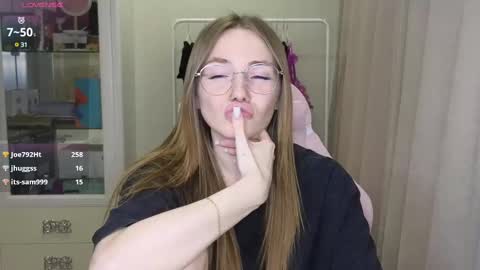 Eliana online show from 03-10-25, 02:05