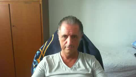 Snapshot of liuk53 chatting on 06-02-26, 11:45 liuk53 online show from 06-02-26, 11:45