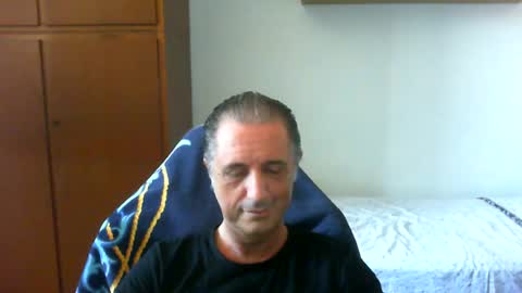 Snapshot of liuk53 chatting on 06-17-26, 01:01 liuk53 online show from 06-17-26, 01:01