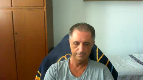 Snapshot of liuk53 chatting on 06-20-26, 12:08 liuk53 online show from 06-20-26, 12:08