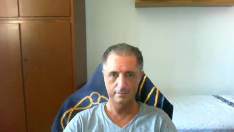 Snapshot of liuk53 chatting on 06-22-26, 11:51 liuk53 online show from 06-22-26, 11:51