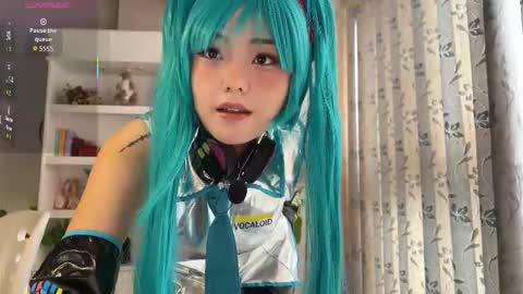 nana online show from 10-20-25, 06:58