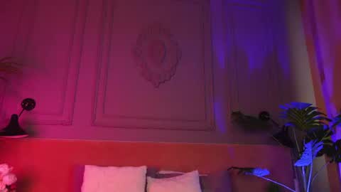 Snapshot of liv_fay chatting on 06-24-26, 02:05 Liv 3 online show from 06-24-26, 02:05