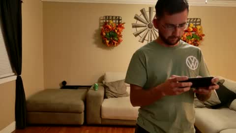 Snapshot of livenull chatting on 01-25-25, 02:37 Jay online show from 01-25-25, 02:37