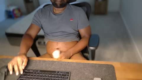 Snapshot of livetribber chatting on 07-06-26, 01:41 livetribber online show from 07-06-26, 01:41