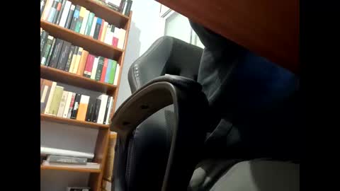 liveyisus online show from 01-11-26, 04:01