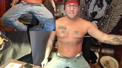 Snapshot of livingpuddle chatting on 02-20-25, 08:25 livingpuddle online show from 02-20-25, 08:25