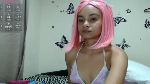 Snapshot of liz7skinny chatting on 06-21-26, 08:22 Liz7skinny online show from 06-21-26, 08:22