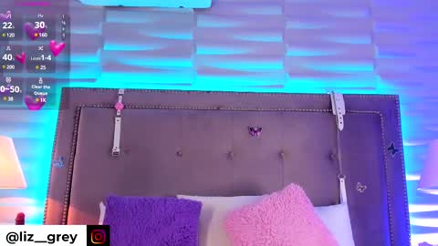    online show from 03-12-25, 01:03