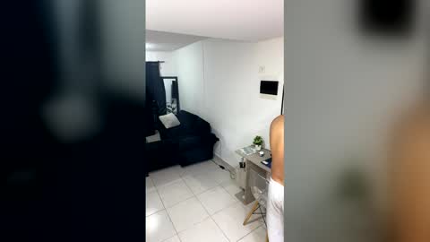 liz_xxx_zayn online show from 02-25-26, 11:47