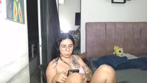 Liza Thurner online show from 09-23-25, 02:36