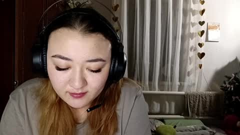 Molly online show from 03-31-26, 05:35