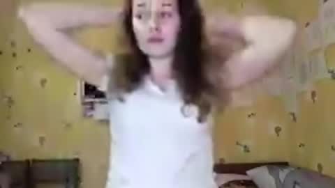 Snapshot of lizabethkimbal chatting on 04-27-26, 04:16 Molly online show from 04-27-26, 04:16