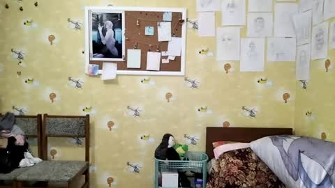 Snapshot of lizabethkimbal chatting on 04-29-26, 05:06 Molly online show from 04-29-26, 05:06