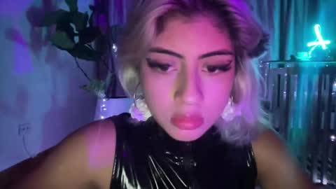 Lizeth online show from 02-07-25, 02:19