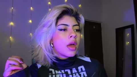 Lizeth online show from 02-11-25, 11:44