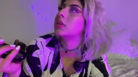 Lizeth online show from 02-14-25, 03:22