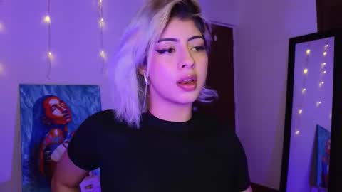 Lizeth online show from 02-17-25, 02:42