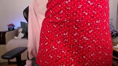 Snapshot of lizasexy20 chatting on 03-01-25, 06:32 online show from 03-01-25, 06:32