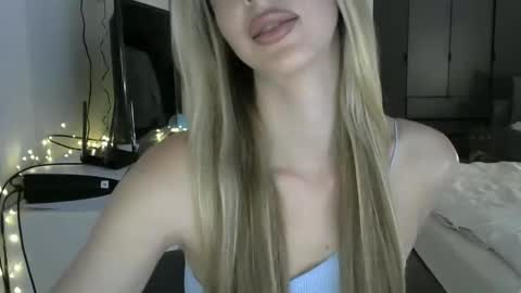 LizaSweetyy online show from 02-13-26, 09:05
