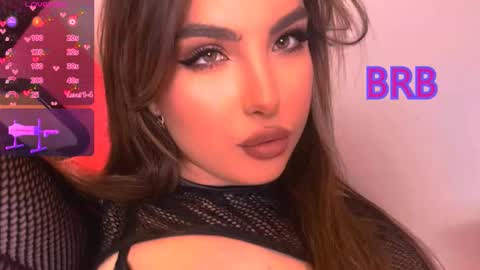 Snapshot of lizyy_baby chatting on 11-25-25, 10:04 Lizzy online show from 11-25-25, 10:04