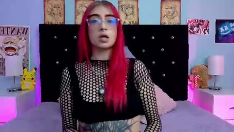 Snapshot of lizz_bela1 chatting on 07-17-26, 11:20 Lizz online show from 07-17-26, 11:20