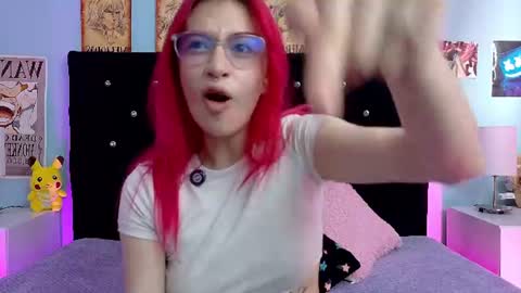Snapshot of lizz_bela1 chatting on 07-19-26, 10:13 Lizz online show from 07-19-26, 10:13