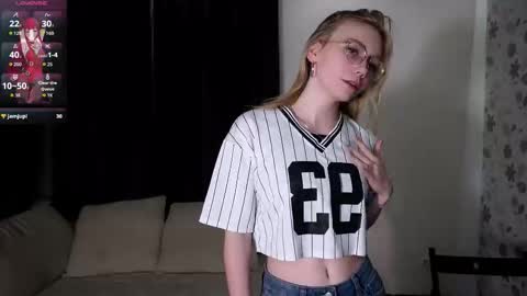 Megan online show from 12-21-25, 05:31