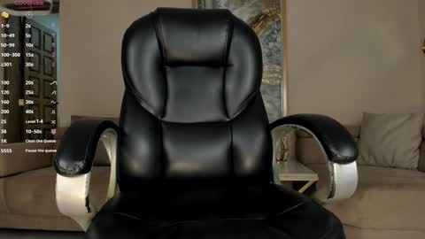 Lizzi  online show from 02-04-25, 04:37