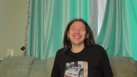 lizzi_muur online show from 01-21-25, 01:00