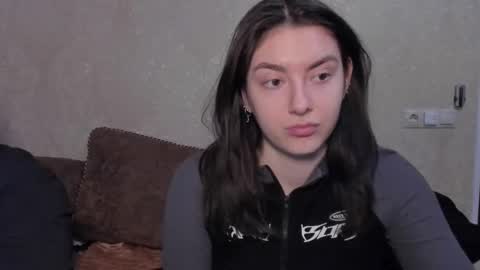 lizzi_muur online show from 01-13-26, 06:35