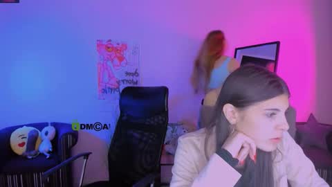 Snapshot of lizzie_boom chatting on 10-06-25, 05:38 lizzie_boom online show from 10-06-25, 05:38