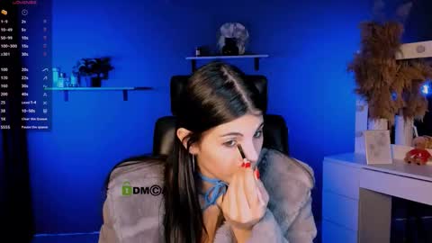 Snapshot of lizzie_boom chatting on 10-10-25, 08:02 lizzie_boom online show from 10-10-25, 08:02