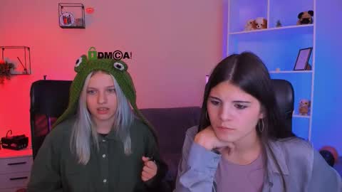 Snapshot of lizzie_boom chatting on 11-07-25, 08:09 lizzie_boom online show from 11-07-25, 08:09