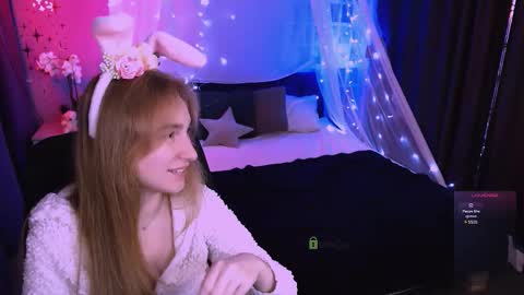 Snapshot of lizzie_boom chatting on 12-04-25, 08:06 lizzie_boom online show from 12-04-25, 08:06