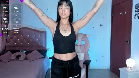 Lizzie online show from 12-28-24, 03:04