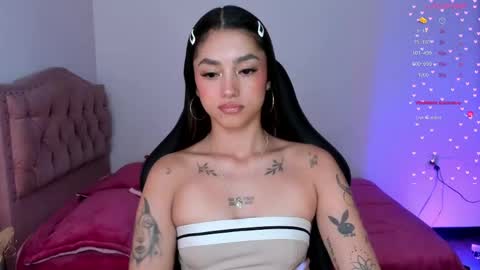 Snapshot of lizzie_corner chatting on 05-23-26, 01:00 Lizzie online show from 05-23-26, 01:00
