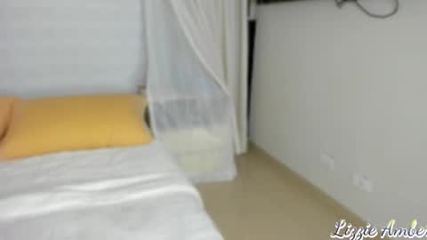 Snapshot of lizzieamber chatting on 02-26-25, 09:21 lizzieamber online show from 02-26-25, 09:21