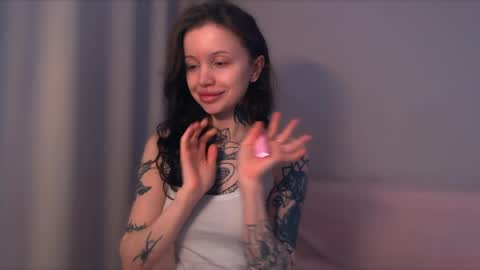 Snapshot of lizziesweety chatting on 05-18-26, 05:46 liza liza liza online show from 05-18-26, 05:46