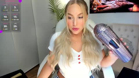 lizztayler online show from 01-27-25, 01:26