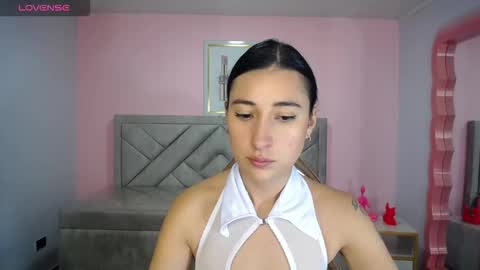 Snapshot of lizzyluk_ch chatting on 11-23-25, 05:13 Lizzy SCHEDULE BROADCASTING Monday-Saturday 11am4pm Colombia online show from 11-23-25, 05:13